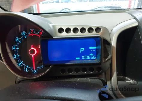 2013 Chevrolet Sonic Lt Auto из США, поврежденный, VIN 1G1JC5SH5D4233181